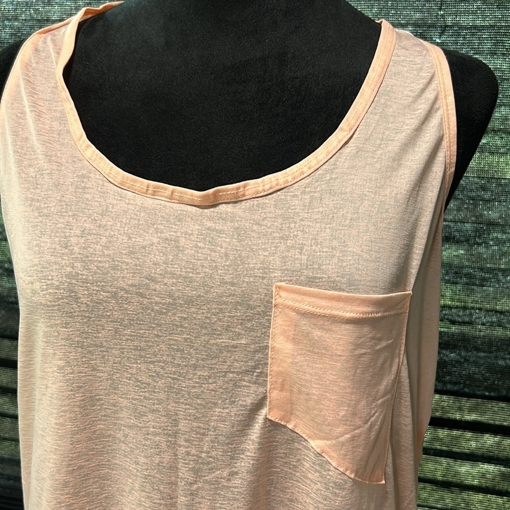 Marika Women’s Peach Sheer Front Mesh Back Racerback Athletic‎ Tank Top Medium - Picture 6 of 8